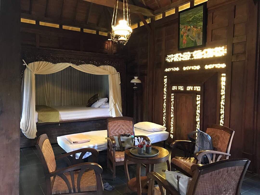 Kamar dalam Rumah Joglo