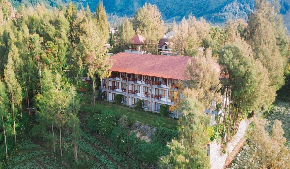sampul hotel jiwa jawa