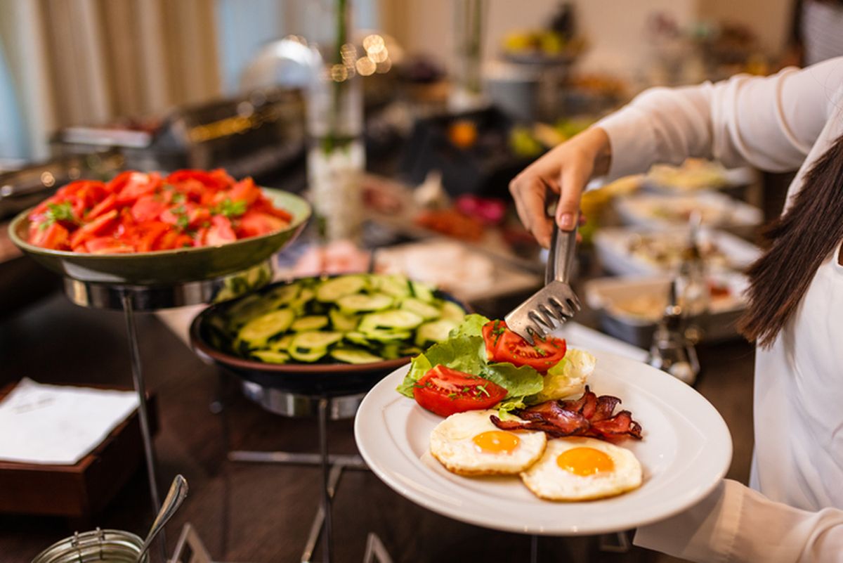 Sarapan di Hotel