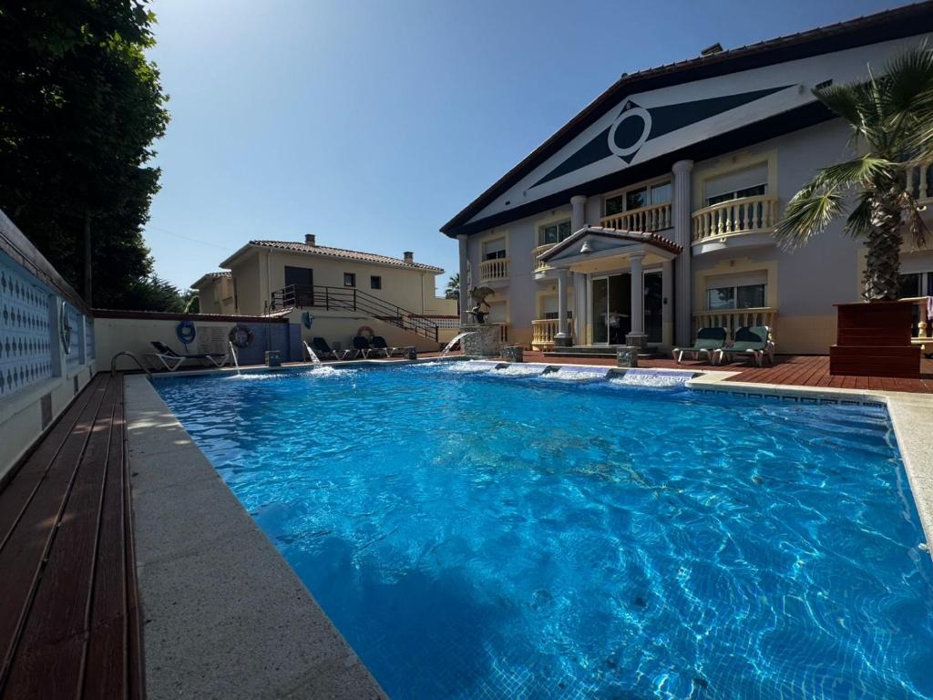 Hotel Portofino Empuriabrava
