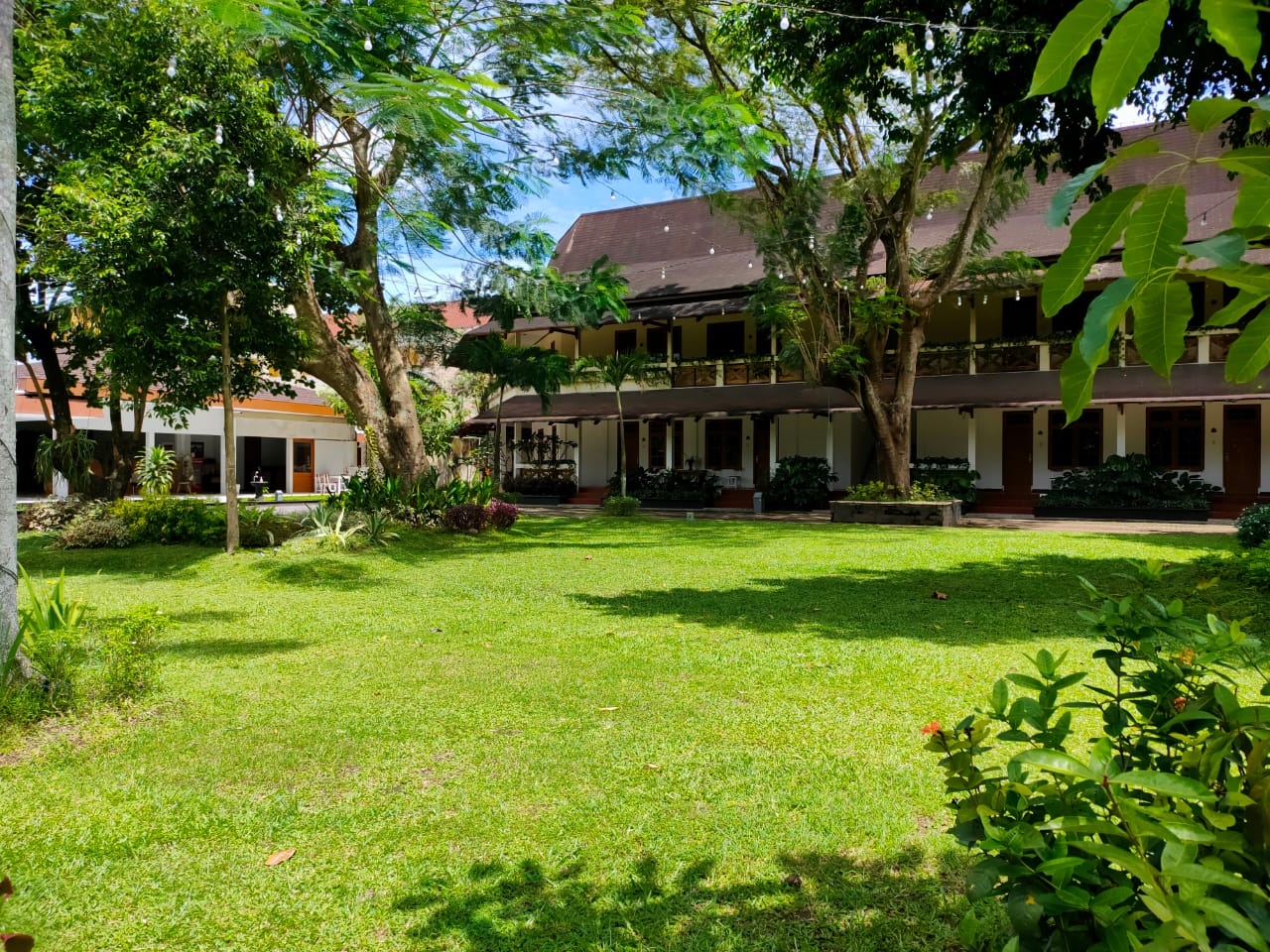 Joglo Residence Hotel