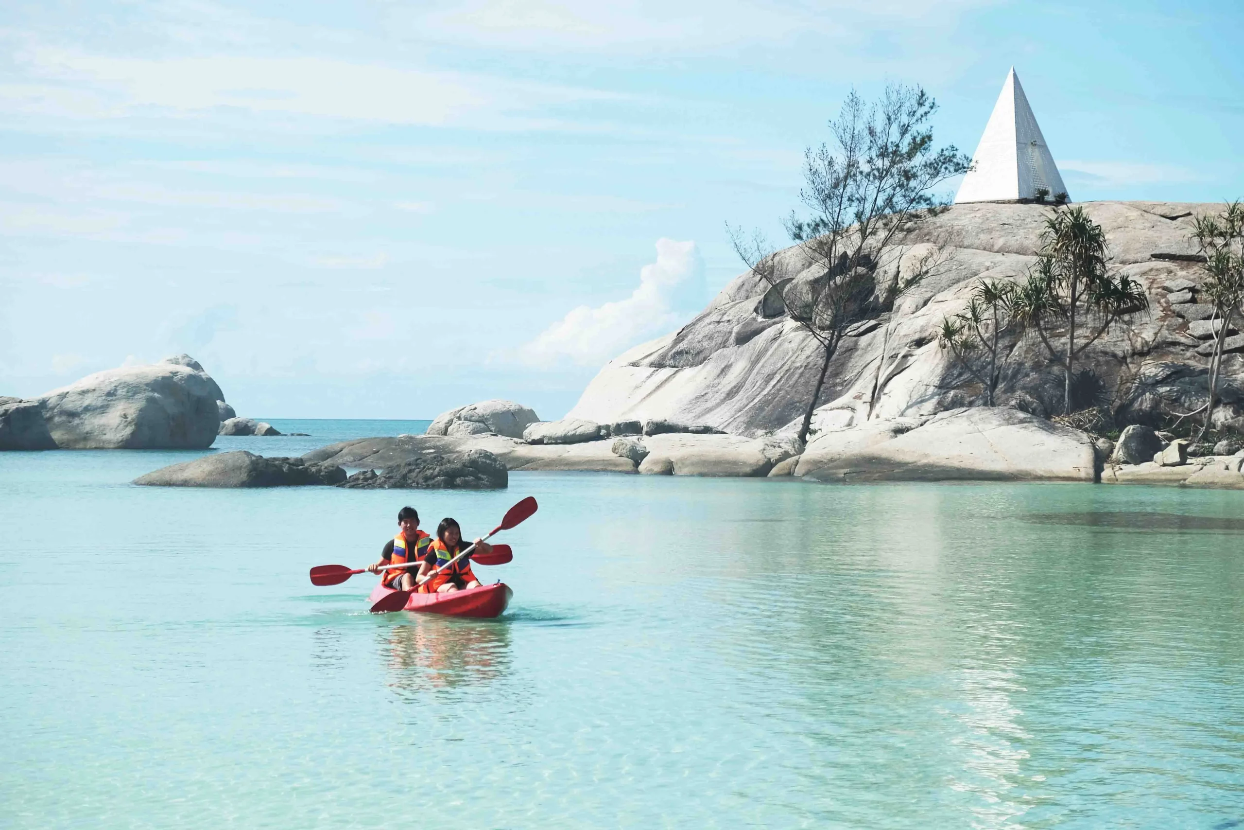 Arumdalu Floating lunch di tengah laut