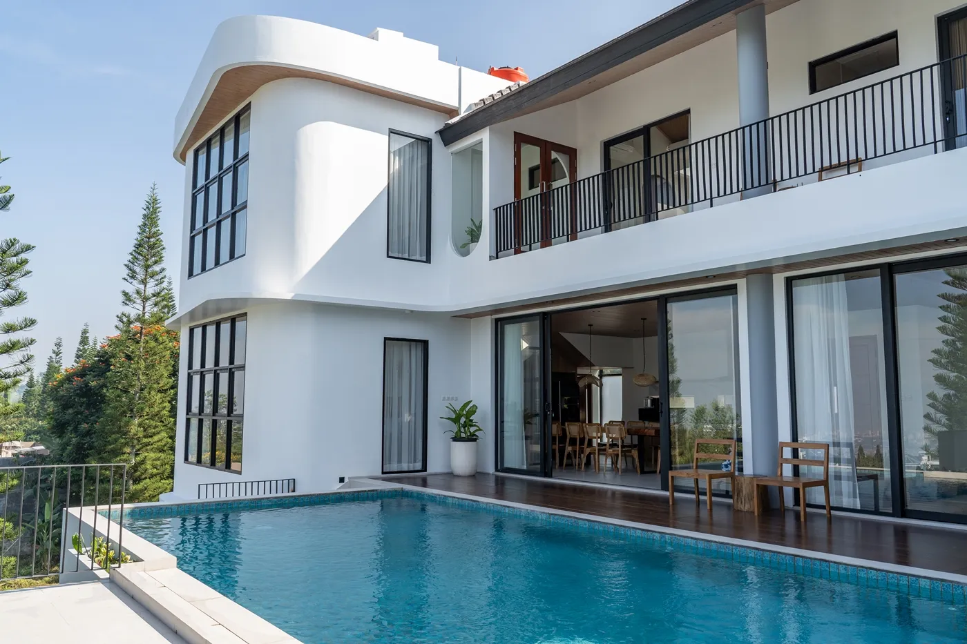 Gua Villa Bandung