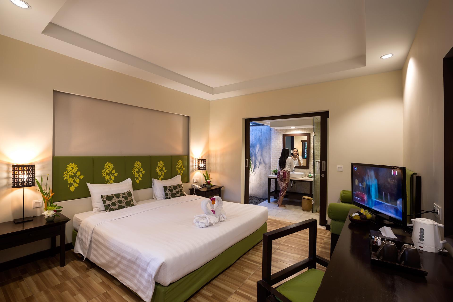 Ketapang Indah Room