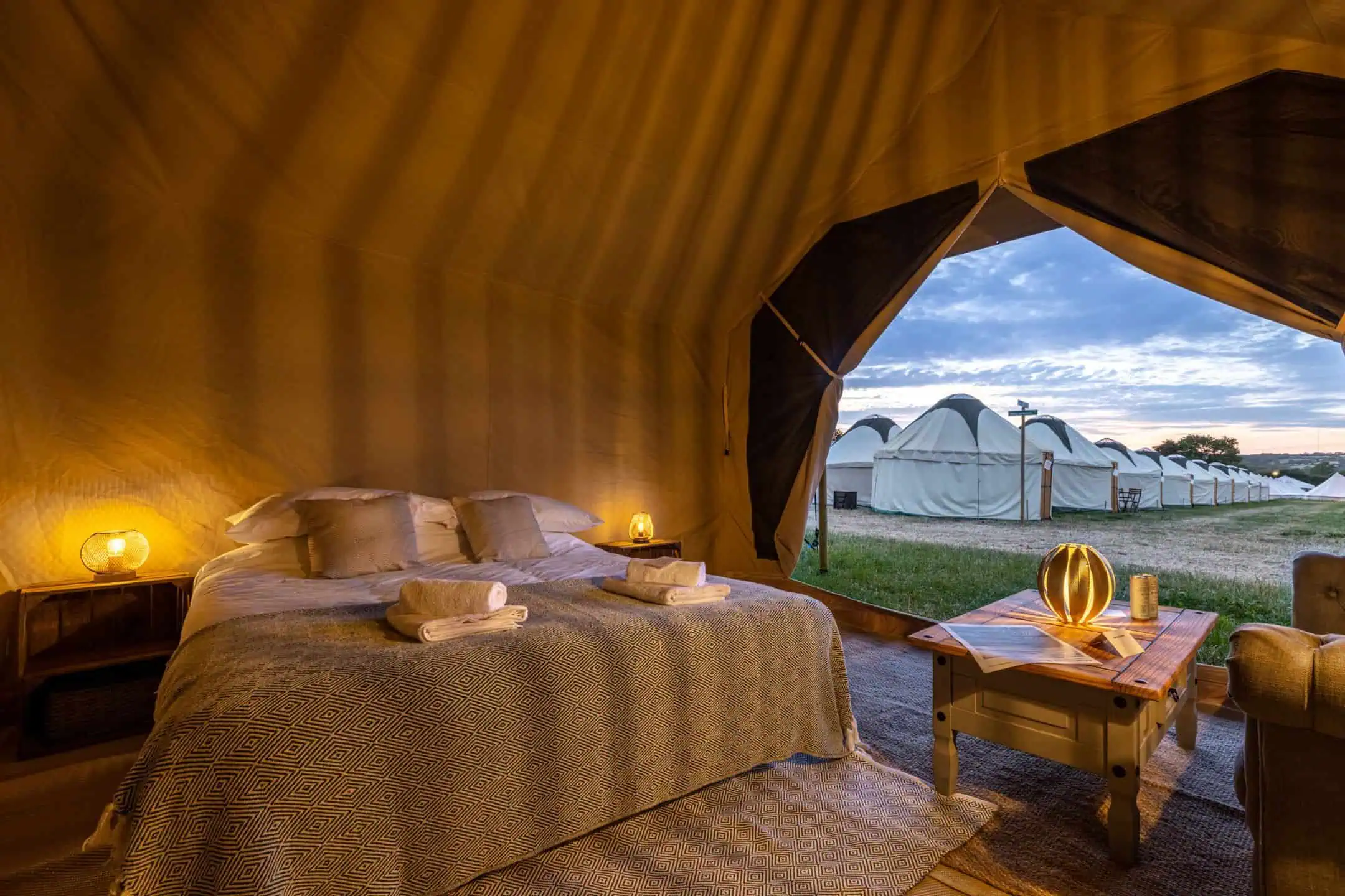 Kamar dalam Hotel Pop-Up