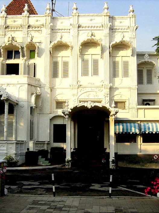 Hotel Candi Baru