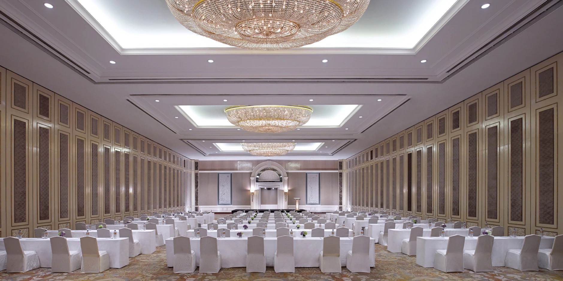 Shangri-La Hotel, Jakarta