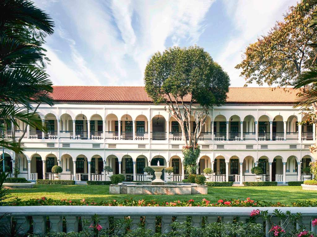 Hotel Majapahit, Urban Legend
