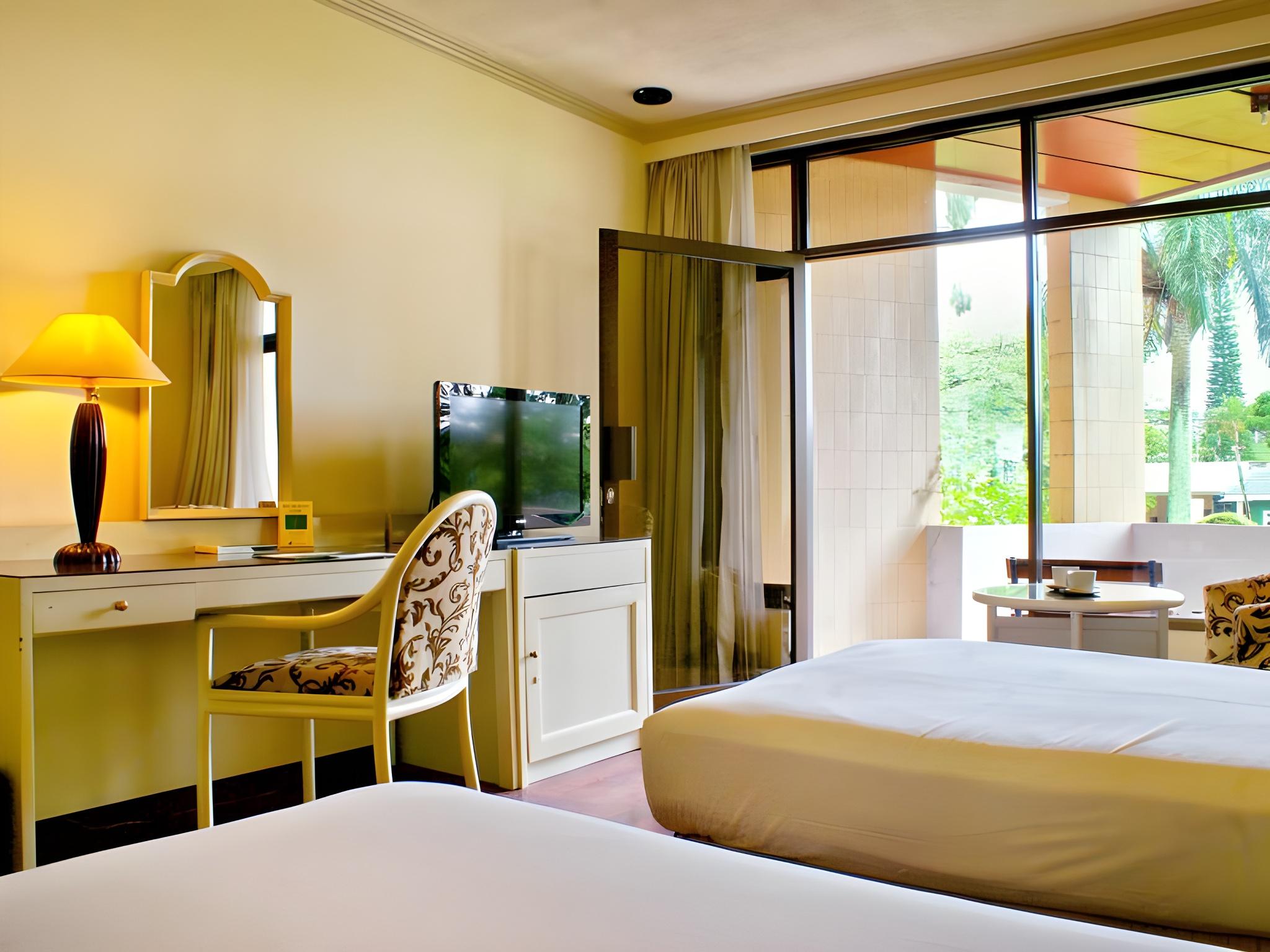 kamar hotel purnama batu