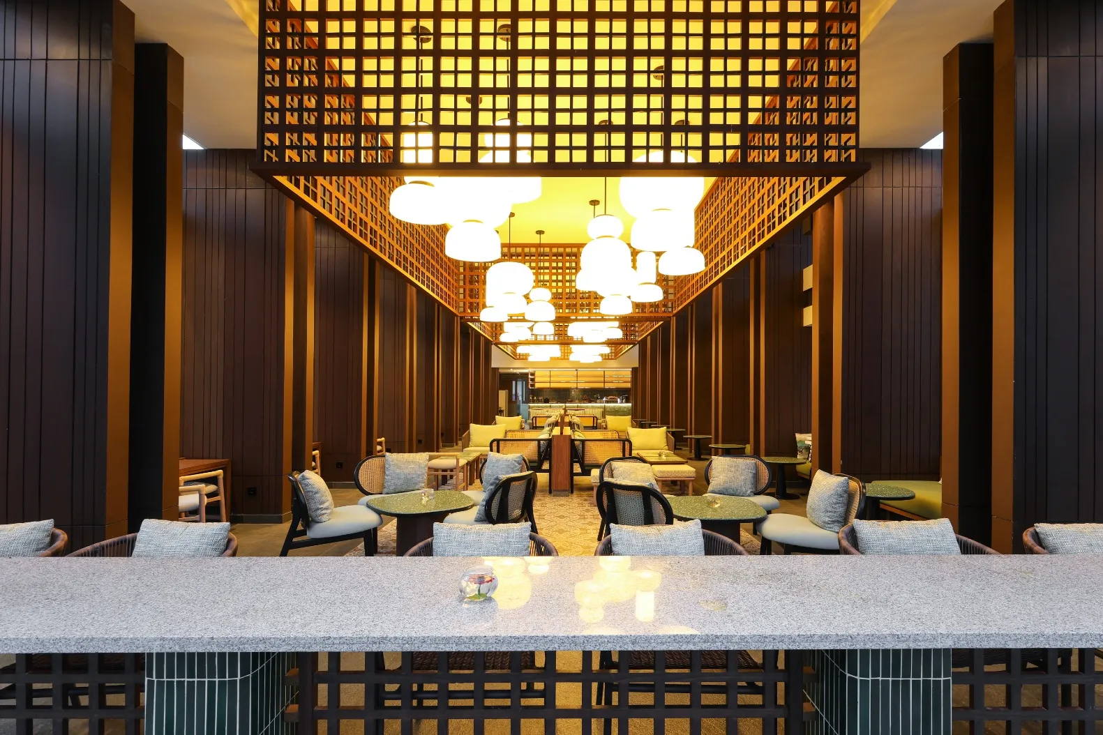 restoran hotel santika garut