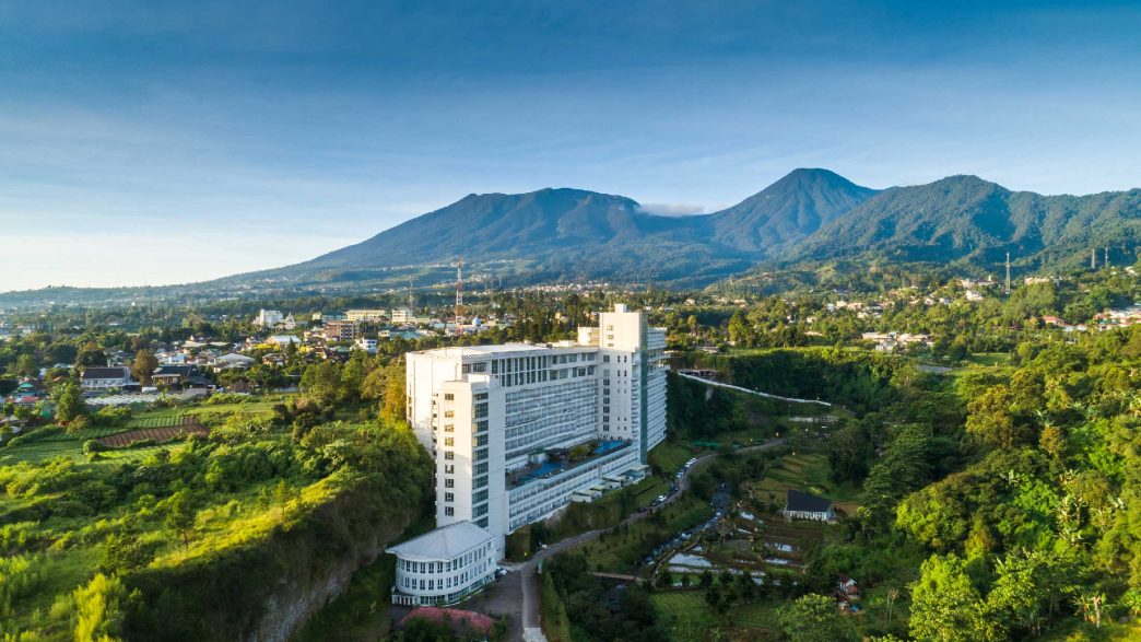 Le Eminence Hotel Puncak