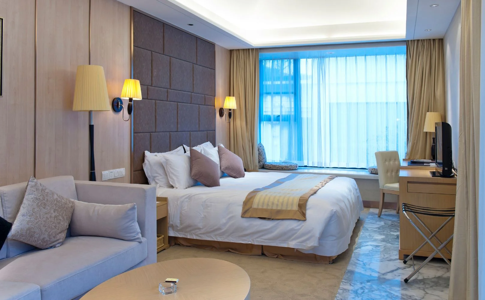 Kamar Hotel yang Cozy MBTI ISFJ