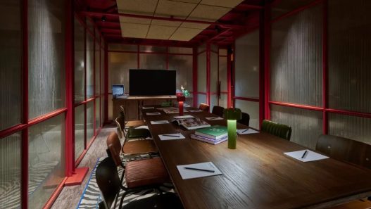 Work Space 25hours Hotel Jakarta The Oddbird